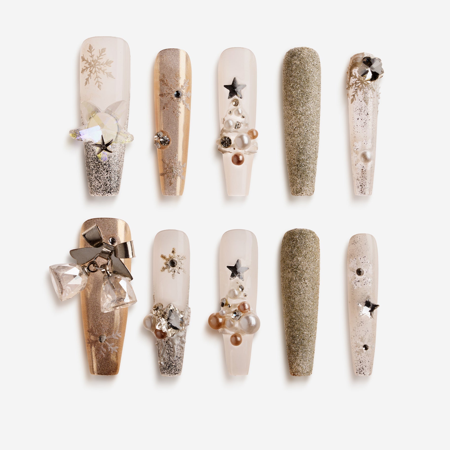 Snowland Gleam – silver and champagne press-on nails with pearls, glitter, and star accents for Christmas and New Year