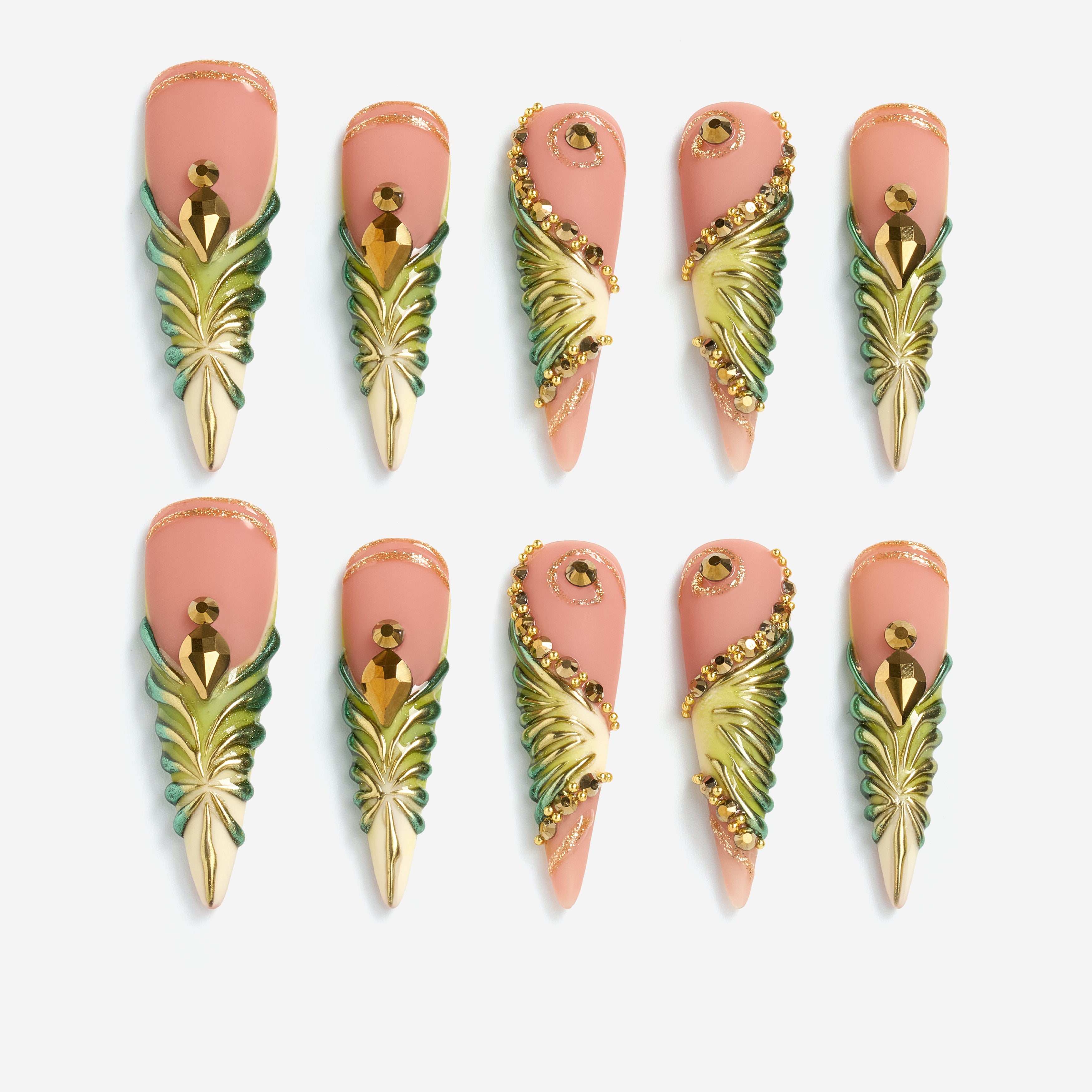 Pine Dream – green and gold 3D press-on nails with metallic art details