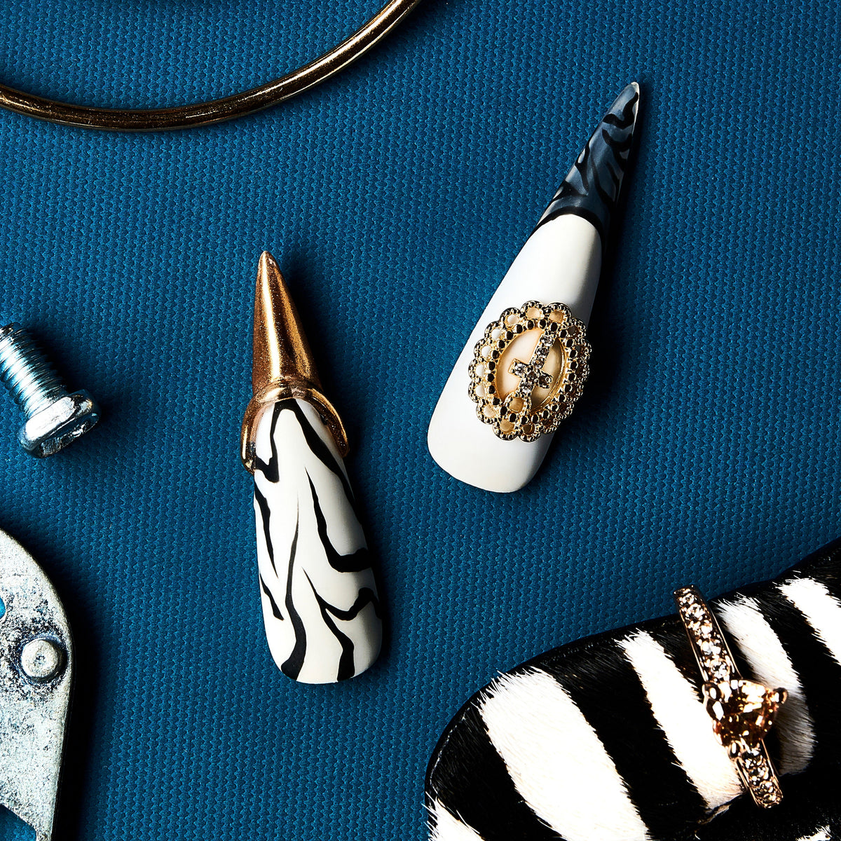 Striped Elegance long – long zebra stiletto press-on nails with gold ring design