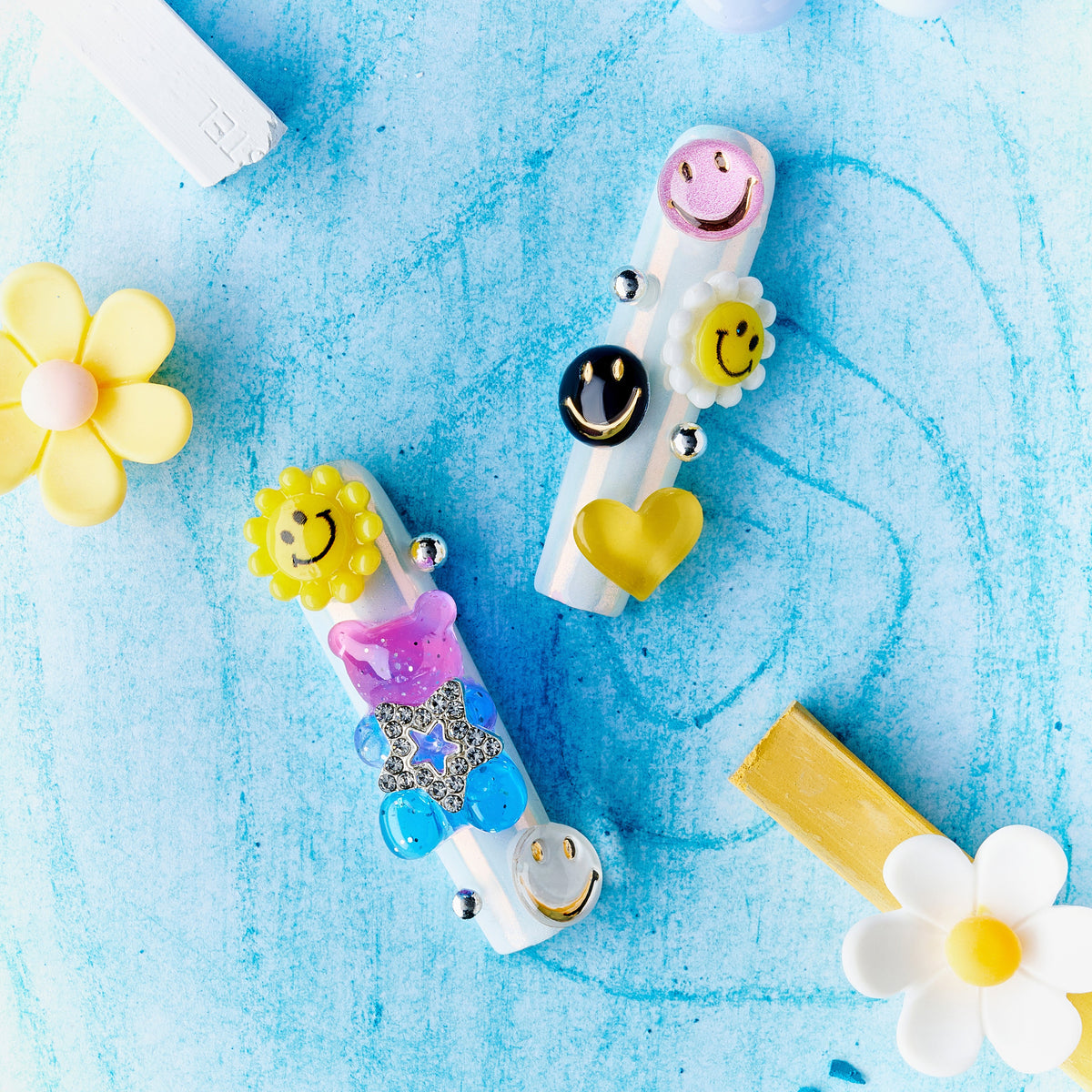 Colorful smiley face 3D press on nails in playful Y2K style. Reusable handmade nail art set.